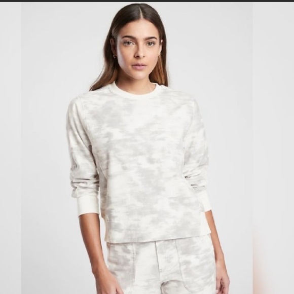 Athleta Tops - Athleta Farallon Printed Sweatshirt